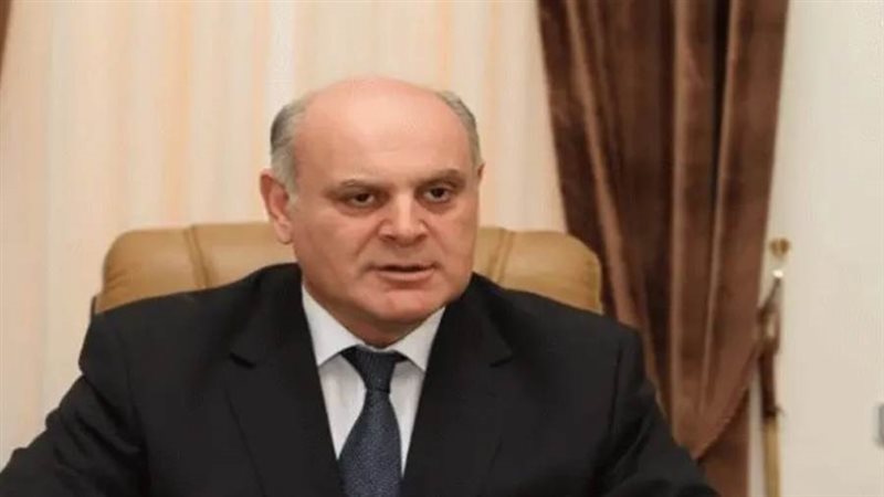 أصلان بزانيا رئيس