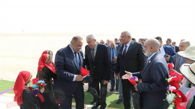 بالورود الوادي الجديد