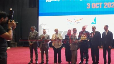 تكريم الفائزين والمشاركين في المهرجان الثالث للأسر الطلابية بالجامعات