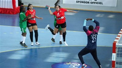 سيدات يد الأهلي تتأهل لنصف نهائي بطولة إفريقيا