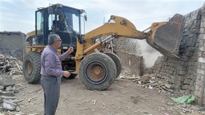 محافظ الدقهلية يتابع جهود الوحدات المحلية لإزالة تعديات البناء