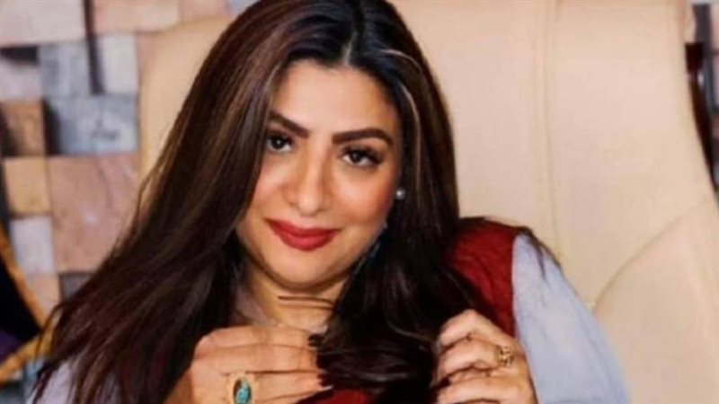 الدكتورة منال متولى