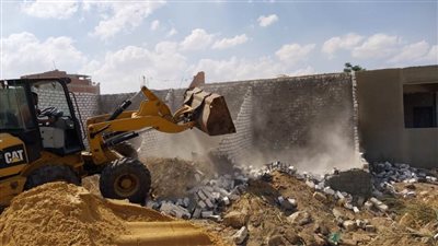 وقف تنفيذ محاولتيِّ تعدٍّ بالبناء دون ترخيص بمركز ومدينة القنطرة غرب