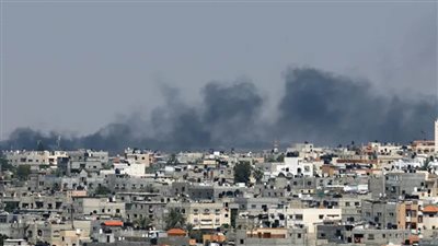 استشهاد فلسطيني وإصابة آخرين في قصف إسرائيلي استهدف مُستشفى شمال قطاع غزة