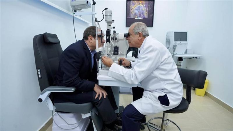 الرئيس السيسي يجري