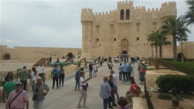 إقبال سياحي على المناطق الأثرية بالإسكندرية  