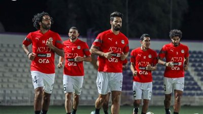 المنتخب يخوض تدريبه الأول بالإمارات استعدادًا لوديتي زامبيا والجزائر 