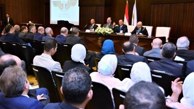 ندوة تثقيفية للعاملين بقطاع الطيران تحت عنوان 