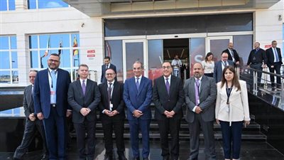 عاجل..رئيس الوزراء: هناك حاجة إلى دخول الشباب بشكل أكبر في قطاع الاتصالات الواعد في مصر