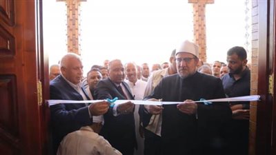 وزير الأوقاف ومحافظ الوادي الجديد يفتتحان مسجد محمود مدني بقرية الراشدة بالداخلة