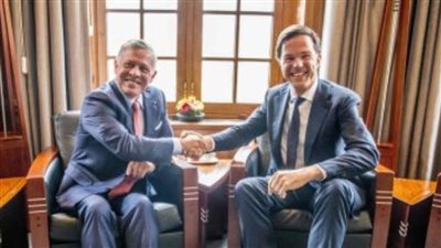 العاهل الأردني لرئيس وزراء هولندا: نحذر من محاولة تهجير الفلسطينيين وتفاقم الأزمة الإنسانية