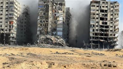 عاجل| الشعب الفلسطيني.. شهيد يدفن شهيدًا