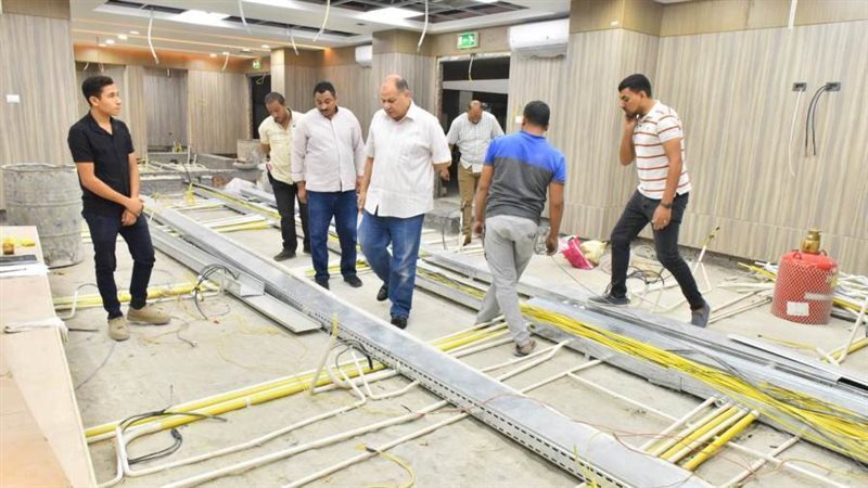 محافظ أسيوط يتفقد