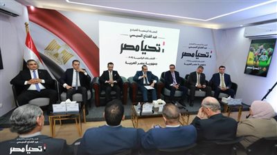 الحملة الرسمية للمرشح عبد الفتاح السيسي تستقبل وفداً من النقابة العامة للعاملين بالغزل والنسيج