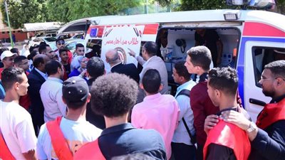 جامعة سوهاج تشهد أكبر حملة للتبرع بالدم دعماً للشعب الفلسطينى الشقيق والنعماني أول المتبرعين