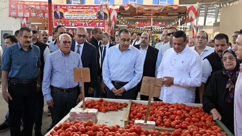 رئيس الوزراء يتفقد