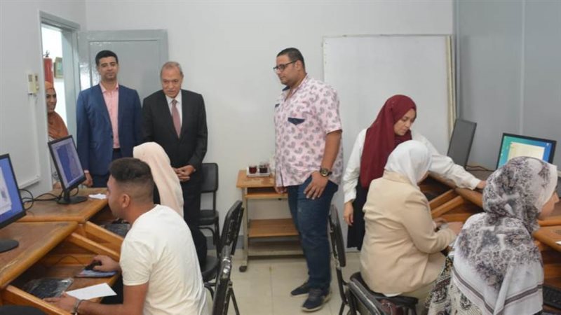 متابعة الاختبارات