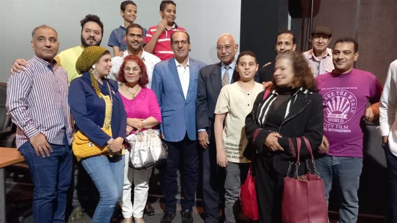 احتفالا بذكرى نصر