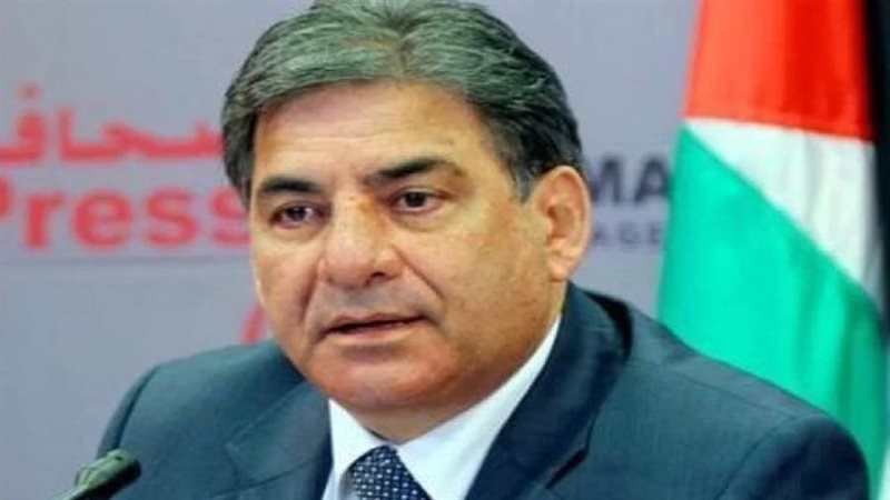 وزير الإعلام السابق