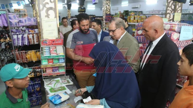 جولة المحافظ