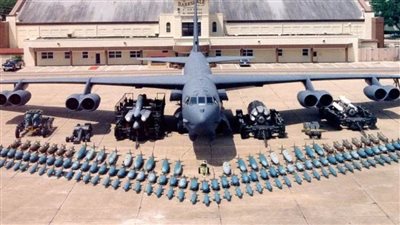 سول: قاذفة القنابل الإستراتيجية بي-52 الأمريكية لردع تهديدات بيونج يانج