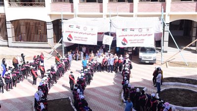عاجل..استمرار توافد طلاب جامعة سوهاج على حملة التبرع بالدم لصالح الأشقاء الفلسطينيين