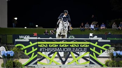 حطب يهنئ نائل نصار بذهبية بطولة الجائزة الكبرى للفروسية بأمريكا 