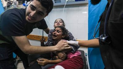 عاجل.. استشهاد أكثر من 30 فلسطينيا في قصف إسرائيلي على معظم أنحاء قطاع غزة