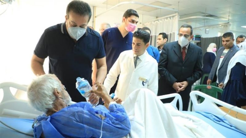 وزير الصحة ومحافظ