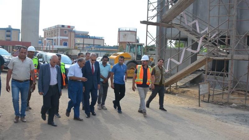 تفقد الأعمال