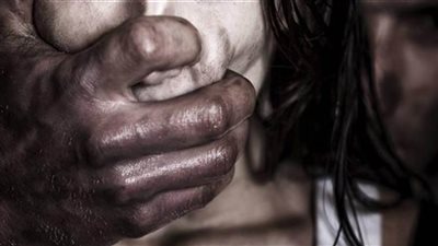 تفاصيل تداول مقطع فيديو تضمن قيام شخص بالتعدي على فتاة بالسب والشتم بالجيزة