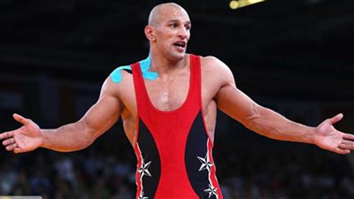 تأهل كرم جابر لربع نهائي بطولة العالم للرواد للمصارعة