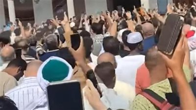 انطلاق مظاهرة من الجامع الأزهر ضد العدوان الإسرائيلي ونصرة القضية الفلسطينية