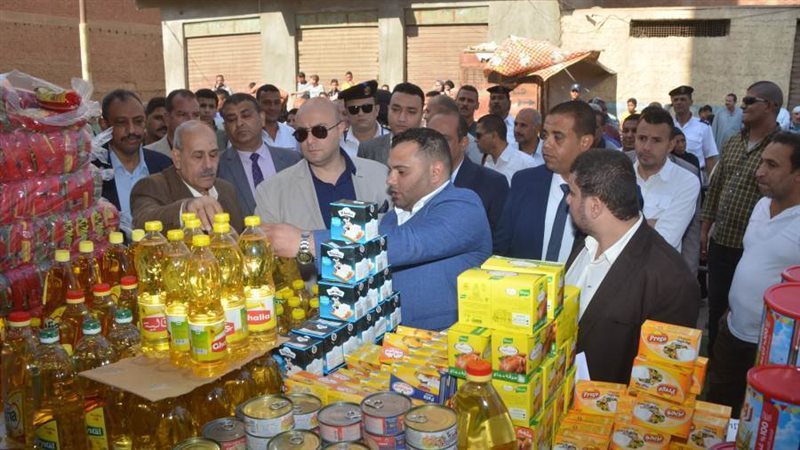 منافذ بيع السلع ببنى