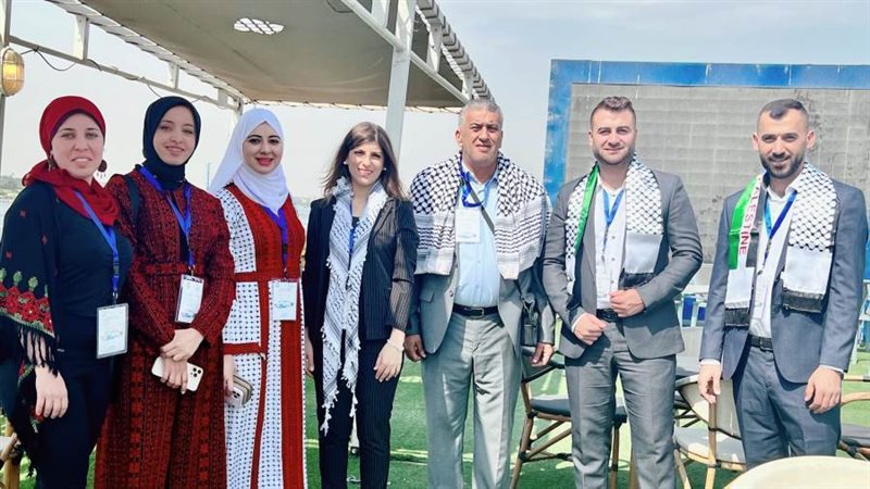 الوفد الفلسطينى