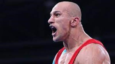 كرم جابر بطل المصارعة مرشح للمشاركة في أولمبياد باريس