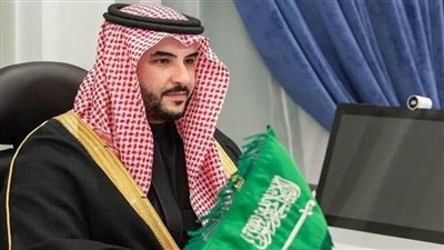 وزير الدفاع السعودي يتلقى اتصالًا هاتفيًا من وزير القوات المسلحة الفرنسية