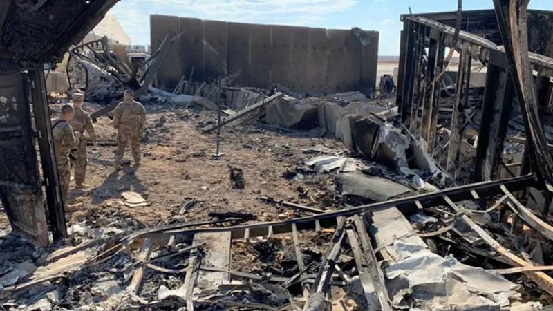 قاعدة عين الأسد بثلاثة