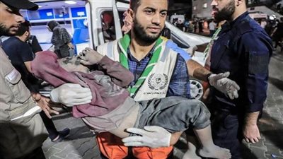 32 شهيدًا فلسطينيًا بينهم صحفي في سلسلة غارات للاحتلال الإسرائيلي على قطاع غزة