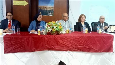 الاحتفال بمرور خمسين عامًا على حرب أكتوبر في كلية سياحة السادات