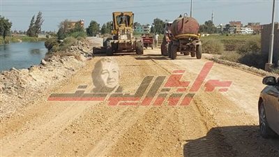 حملات نظافة ورصف الشوارع والطرق بكفر الشيخ