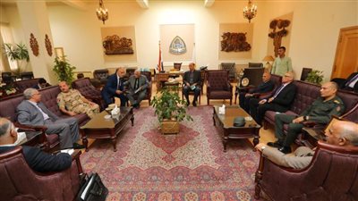 رئيس جامعة الزقازيق يلتقي رئيس 