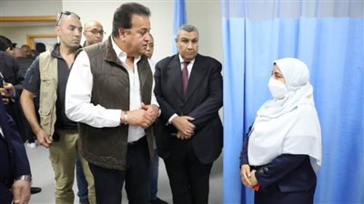 وزير الصحة يتفقد مشروع إنشاء وتطوير مستشفى طهطا العام بسوهاج