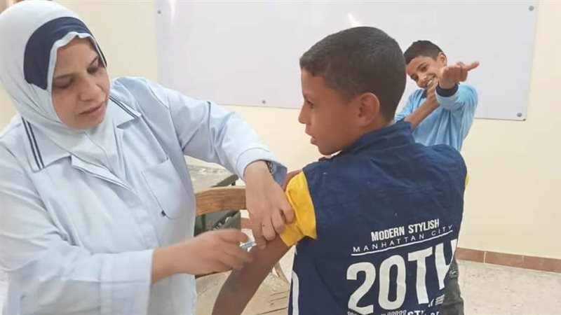 تطعيم تلاميذ المدارس