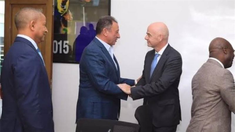 إنفانتينو والخطيب