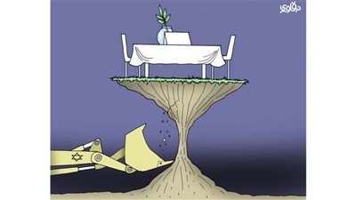 #وخز_الريشة_لضمير_العالم 