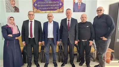 مئات الحاويات من السلع الغذائية الأساسية الفلسطينية محتجزة في الموانئ الإسرائيلية