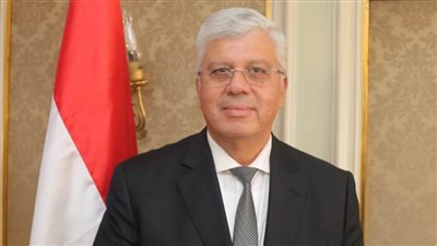 التعليم العالي: غلق كيان وهمي بالإسكندرية يروج لنفسه عبر مواقع التواصل الاجتماعي منح شهادات دبلومات وماجستير ودكتوراه