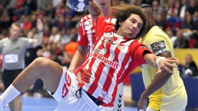 علي زين يقود دينامو بوخارست للفوز على شامبيري بالدوري الأوروبي لكرة اليد