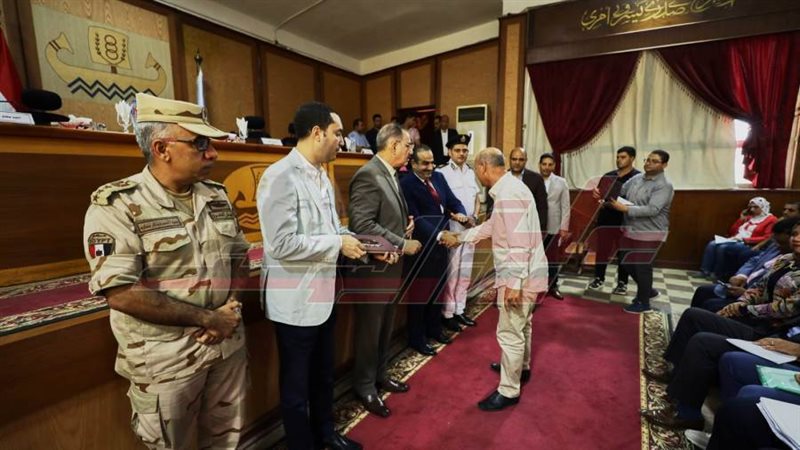 خلال التكريم